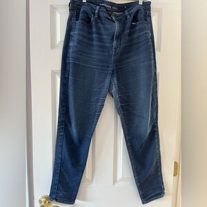 American Eagle Super Hi-Rise Jegging